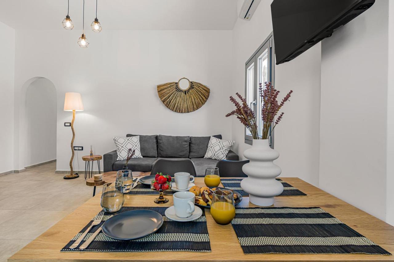 Zana's Villas-zenia Apartment Akrotiri (Santorini)